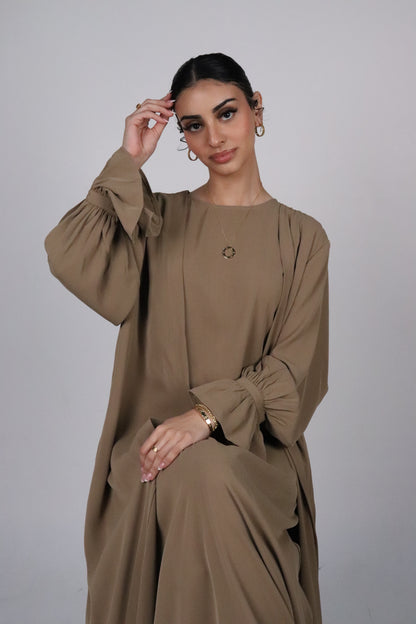 Saira Abaya Set